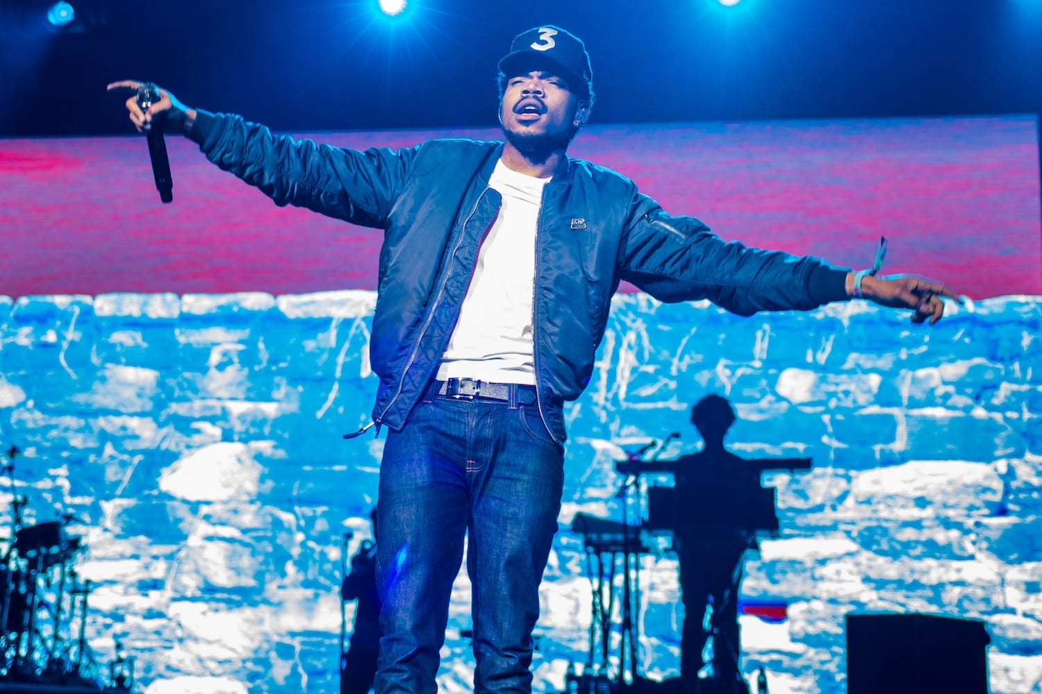 chance-the-rapper-brixton-22-11-16-caroline-quinn-4