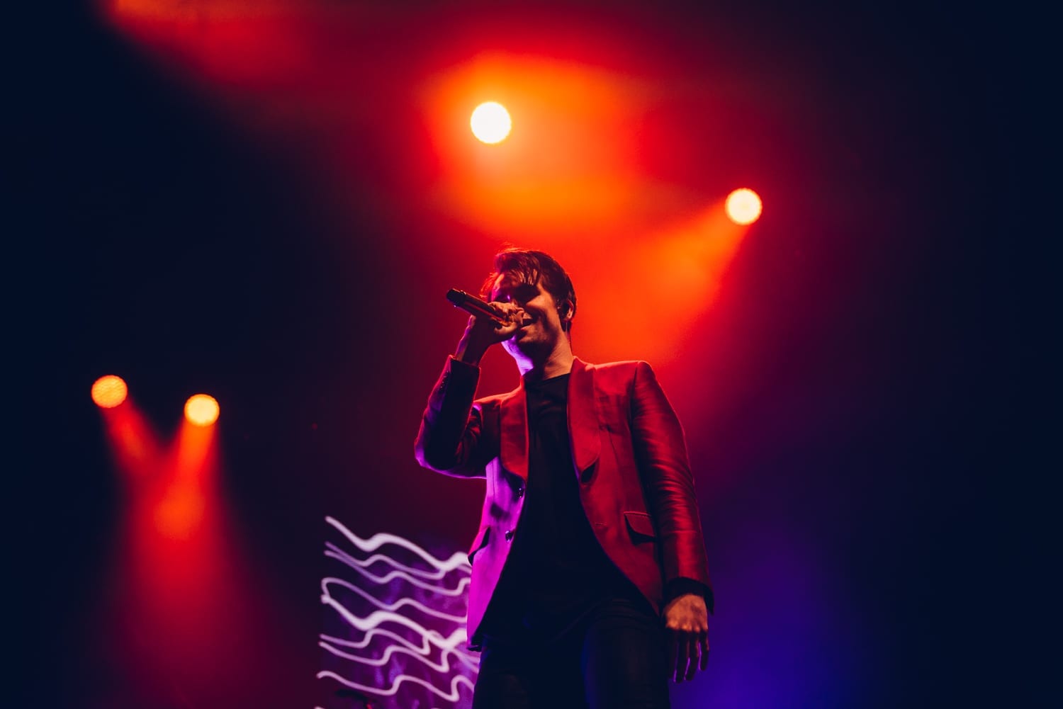 panic-at-the-disco-alexandra-palace-2016-2