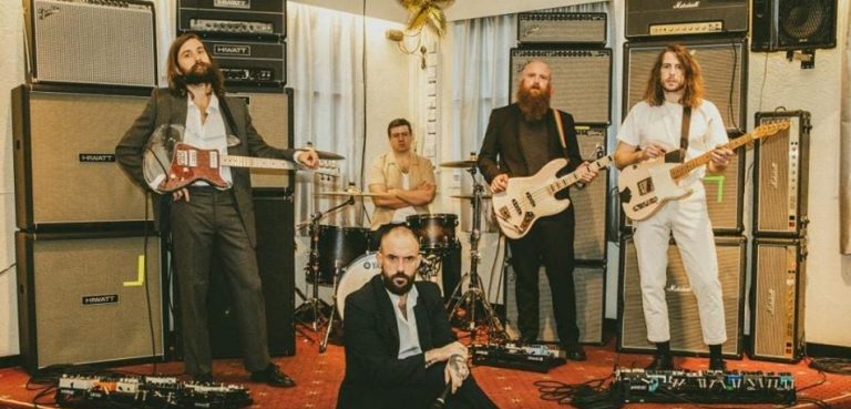 Single Review: Grounds // IDLES