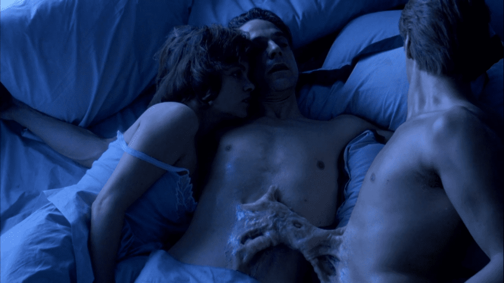 body horror in cronenberg's dead ringers