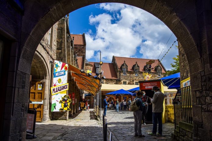 pleasance theatre courtyard