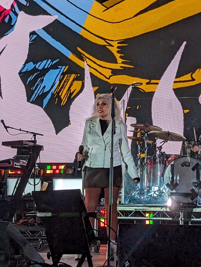 Live Review: Blondie // The Piece Hall, Halifax, 09.06.24